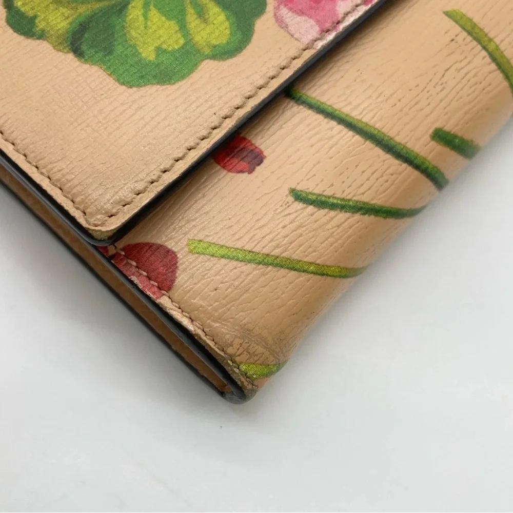 Auth Gucci Flora Leather Beige X Multicolor Long Wallet W/Box